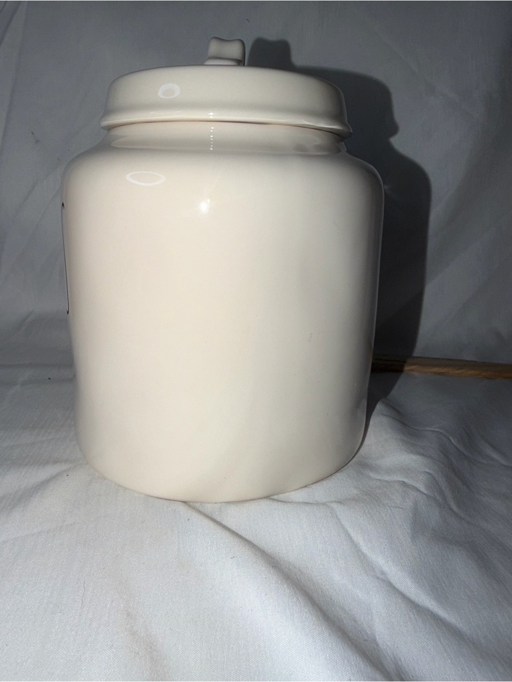 Rae Dunn Artisan Collection by Magenta Ceramic Pet Treat Canister - Picture 7 of 9